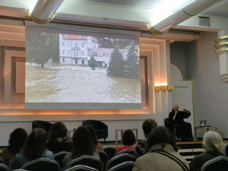 Wernisaż „Arka – co po powodzi?” 